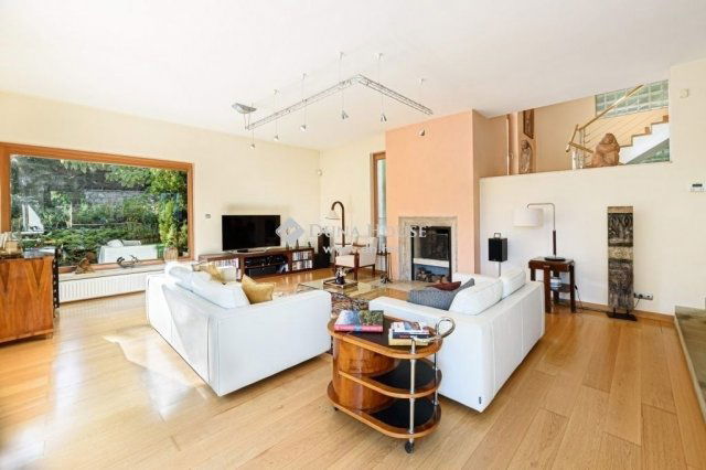 Eladó családi ház, Budapesten, XII. kerületben 730 M Ft