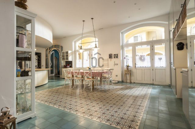 Eladó téglalakás, Budapesten, VII. kerületben 246.9 M Ft