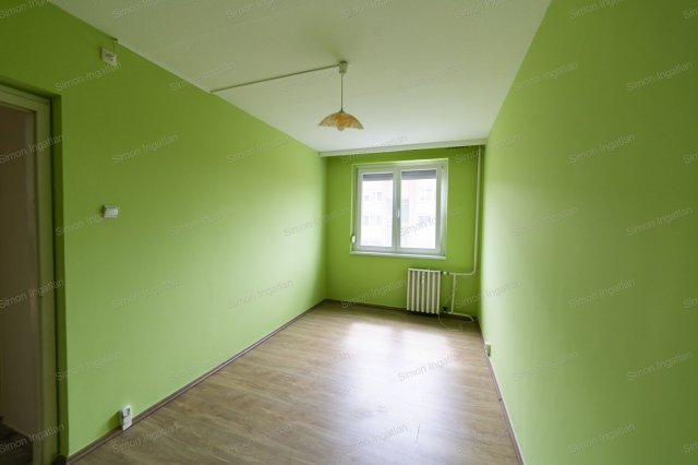 Kiadó panellakás, albérlet, Kecskeméten 140 E Ft / hó, 2 szobás