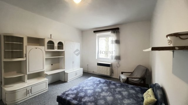 Eladó téglalakás, Egercsehiben 10.95 M Ft, 1 szobás