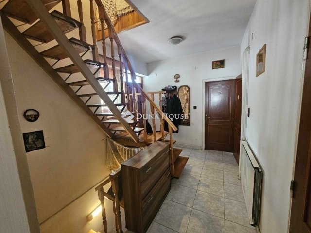 Eladó családi ház, Budapesten, XVIII. kerületben 120 M Ft