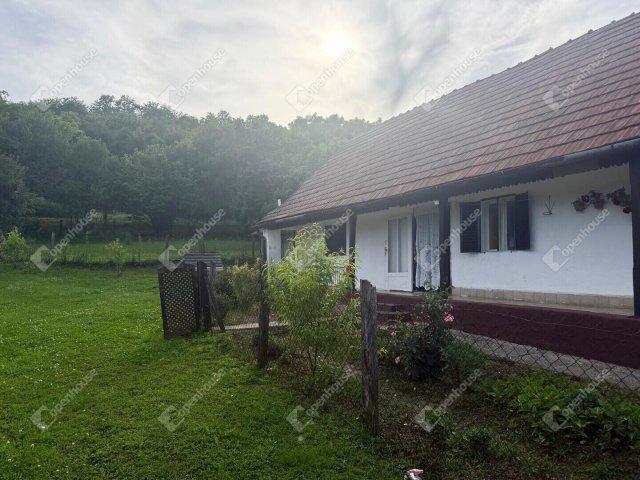 Eladó családi ház, Gálosfán 12 M Ft, 3 szobás