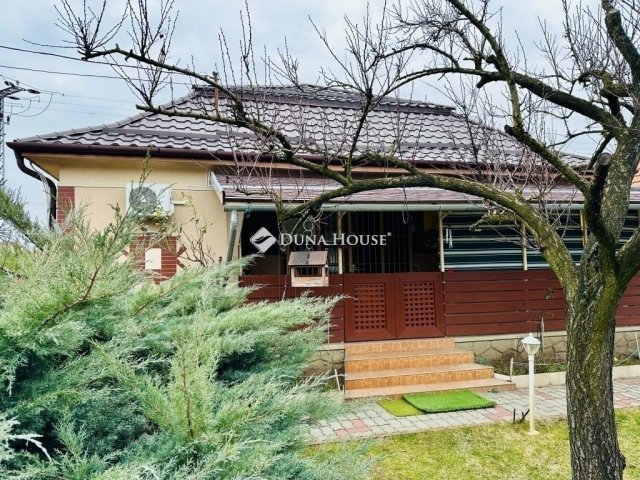 Eladó családi ház, Pilisen 68 M Ft, 3 szobás