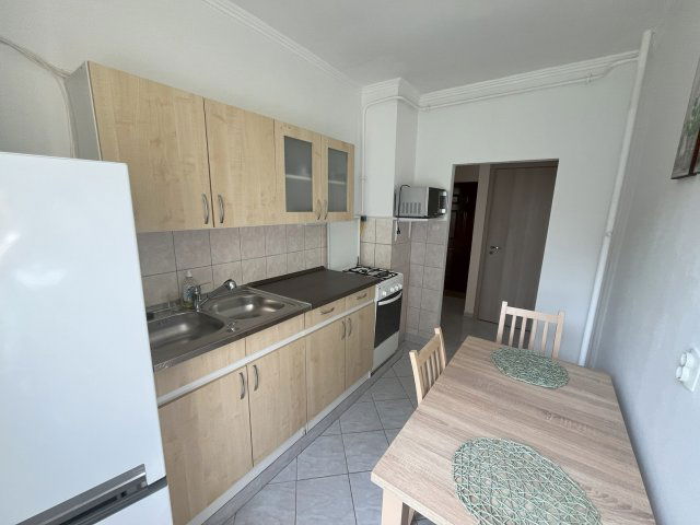 Kiadó téglalakás, albérlet, Tiszaújvárosban, Építők útján