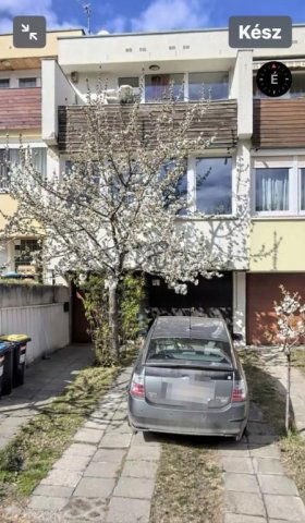 Eladó sorház, Budapesten, II. kerületben 199.9 M Ft, 3 szobás