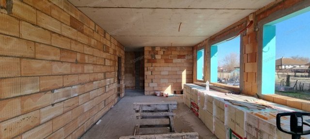 Eladó családi ház, Kecskeméten 89.9 M Ft, 4 szobás