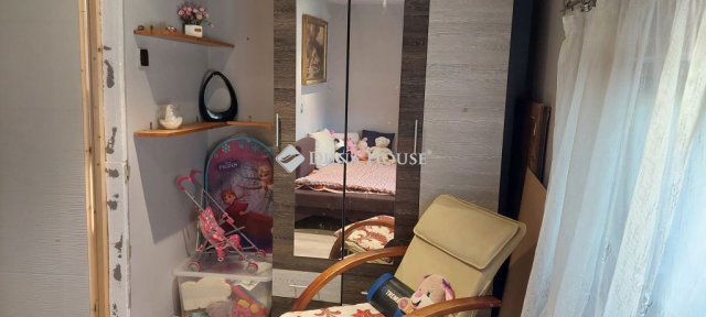 Eladó családi ház, Héregen 67.99 M Ft, 6 szobás