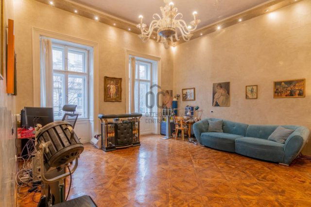 Eladó téglalakás, Budapesten, VI. kerületben 135.99 M Ft