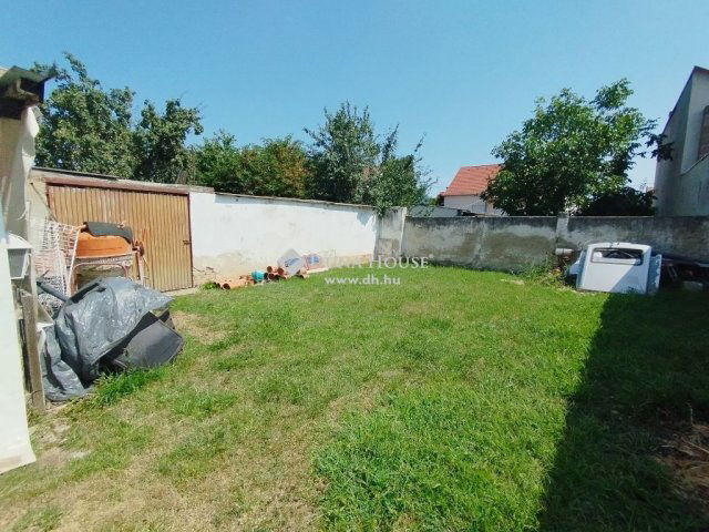 Eladó családi ház, Szombathelyen 58.8 M Ft, 4 szobás