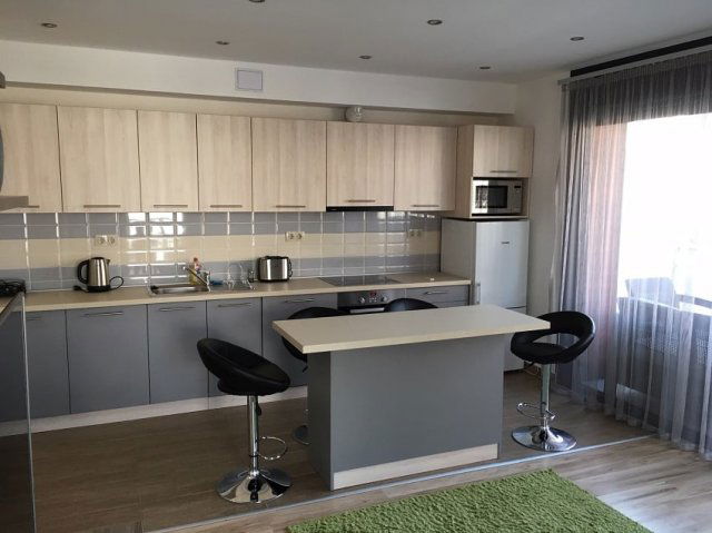 Kiadó téglalakás, albérlet, Debrecenben 490 E Ft / hó, 3 szobás