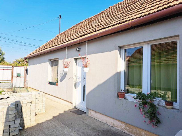 Eladó családi ház, Újfehértón 37.5 M Ft, 2+1 szobás