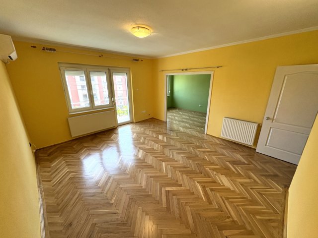 Eladó téglalakás, Nagykanizsán 47.9 M Ft, 2+1 szobás