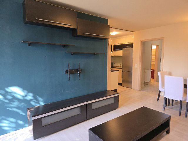 Kiadó téglalakás, albérlet, XXII. kerületben, III. utcában