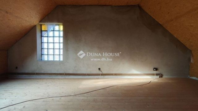 Eladó családi ház, Gyálon 89 M Ft, 3 szobás