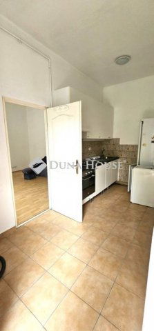 Eladó családi ház, Budapesten, IV. kerületben 52.9 M Ft