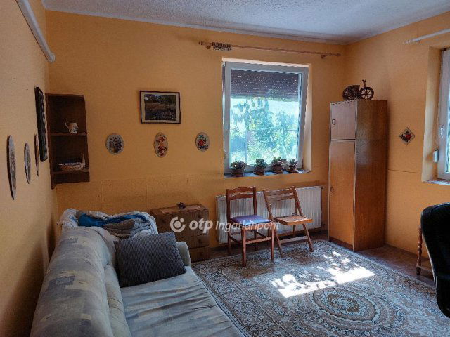 Eladó családi ház, Jászberényben 46 M Ft, 3 szobás