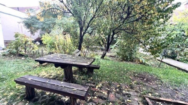 Eladó téglalakás, Budapesten, X. kerületben 32 M Ft, 1 szobás