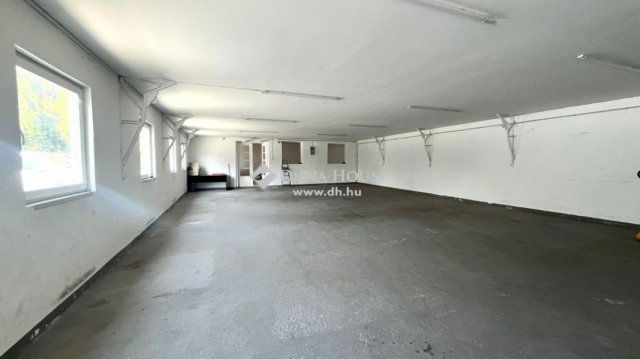 Kiadó ipari ingatlan, Szombathelyen 450 E Ft / hó