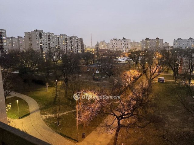 Eladó panellakás, Budapesten, IV. kerületben 73.9 M Ft