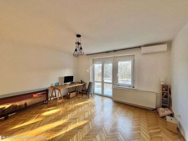 Eladó téglalakás, Budapesten, II. kerületben 98.9 M Ft, 2 szobás