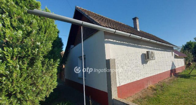 Eladó családi ház, Kunszentmártonban 6.599 M Ft, 1+1 szobás