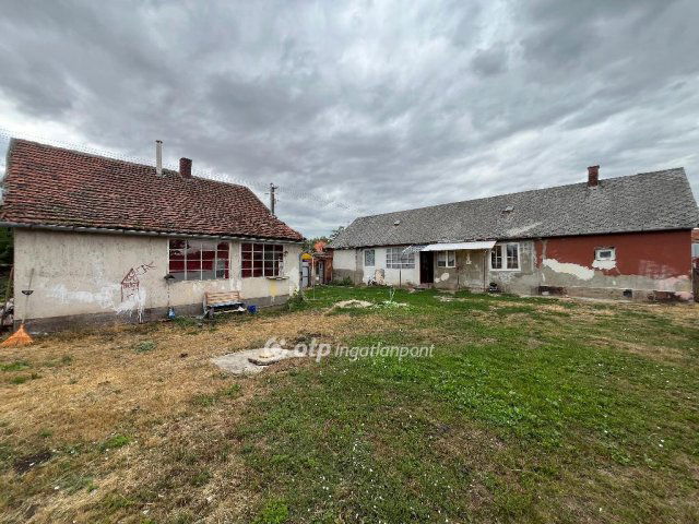 Eladó családi ház, Mezősason 14.5 M Ft, 3 szobás