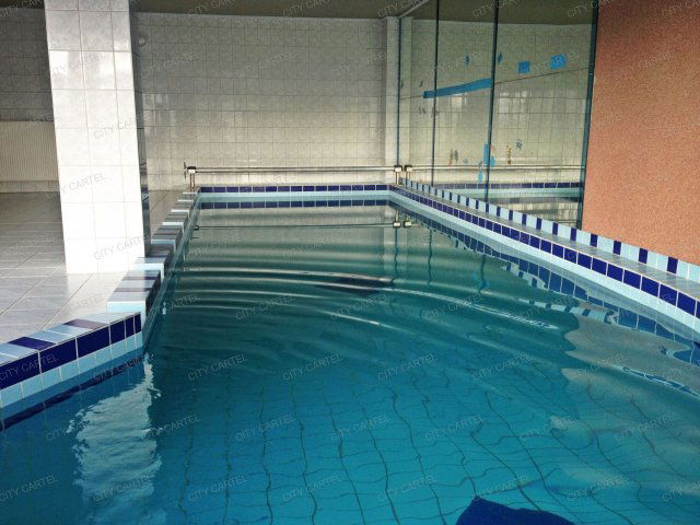 Eladó hotel, Domonyban 420 M Ft, 35 szobás / költözzbe.hu