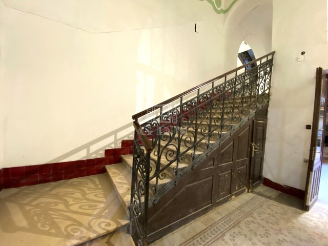 Eladó téglalakás, Budapesten, VI. kerületben 78.99 M Ft