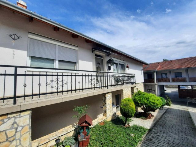 Eladó családi ház, Mecseknádasdon 57.5 M Ft, 4 szobás