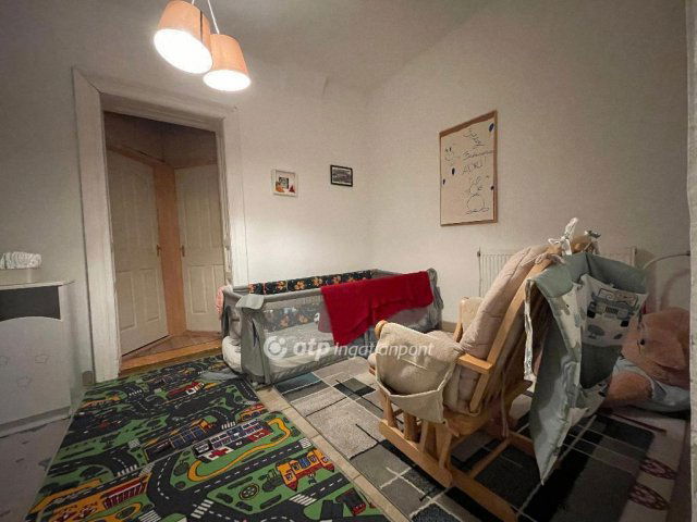 Eladó családi ház, Szigetbecsén 37.99 M Ft, 3+2 szobás