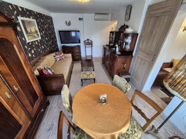 Eladó panellakás, Harkányban, Bartók Béla utcában 23 M Ft