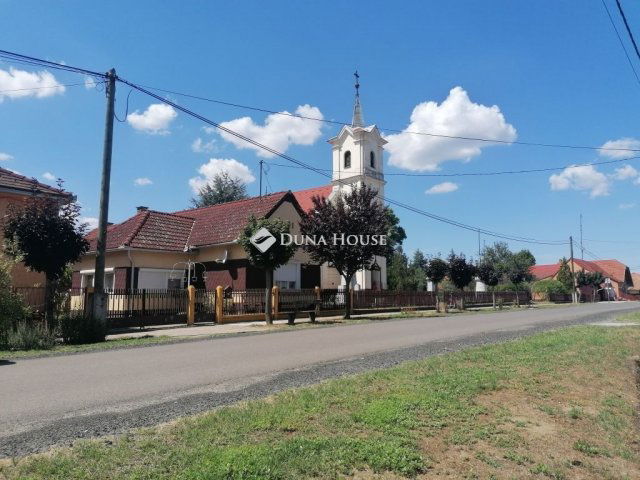 Eladó családi ház, Drávatamásiban 15.8 M Ft, 1 szobás