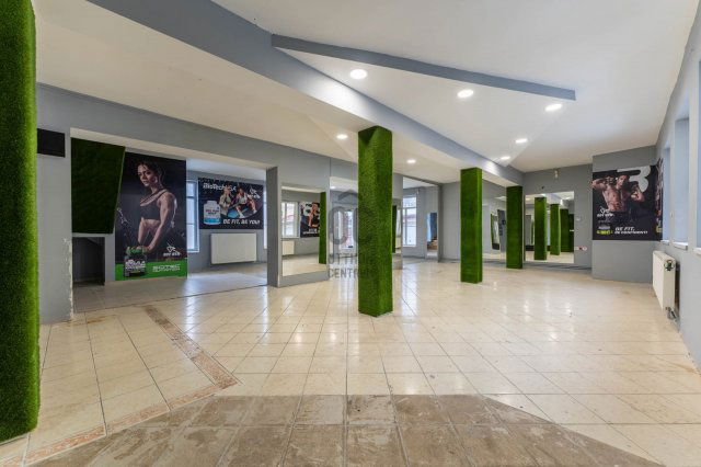 Eladó ipari ingatlan, Várpalotán 89.9 M Ft / költözzbe.hu