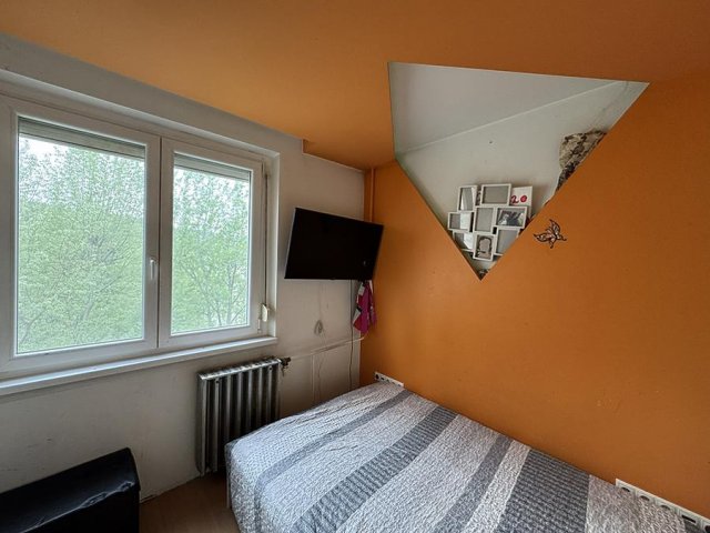 Eladó panellakás, Budapesten, III. kerületben 64.9 M Ft