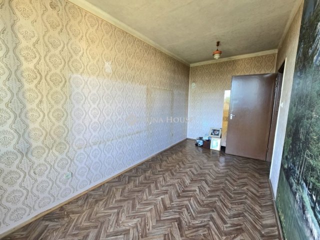 Eladó téglalakás, Szentlőrincen 32.5 M Ft, 2 szobás