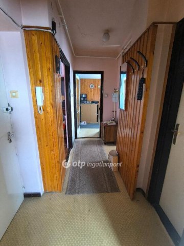 Eladó téglalakás, Bátonyterenyén 12 M Ft, 2 szobás