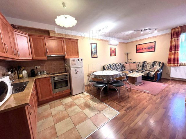 Eladó téglalakás, Siófokon 99 M Ft, 2 szobás