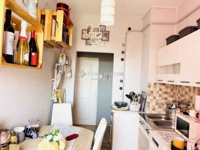 Eladó téglalakás, Nagykanizsán 27.5 M Ft, 2 szobás