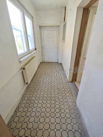 Eladó családi ház, Dunaszekcsőn 10 M Ft, 2 szobás