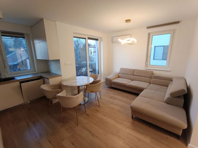 Kiadó téglalakás, albérlet, Mosonmagyaróváron 220 E Ft / hó