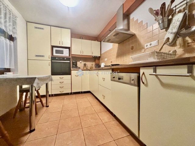 Eladó családi ház, Budapesten, XVIII. kerületben 179.5 M Ft