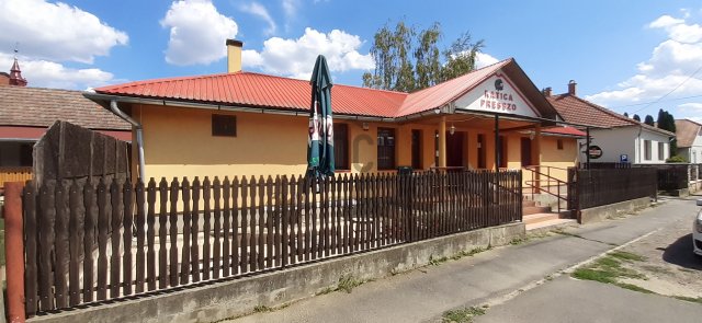 Eladó üzlethelyiség, Vásárosnaményben 25 M Ft