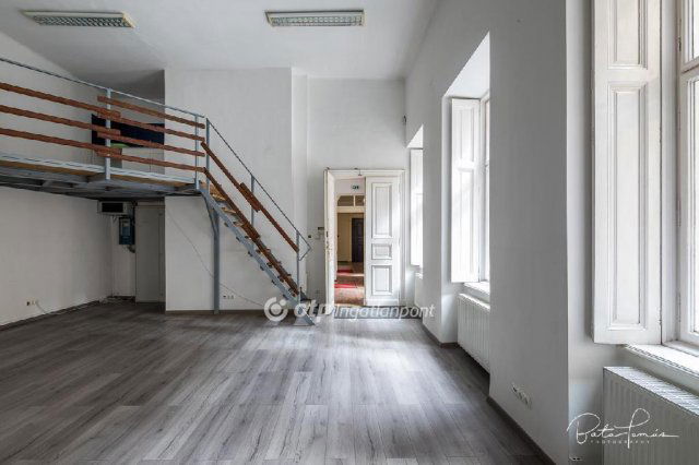 Eladó családi ház, Budapesten, IX. kerületben 900.16 M Ft