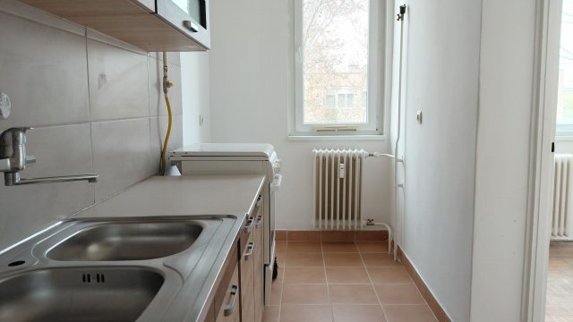 Eladó téglalakás, Nyíregyházán 38.9 M Ft, 1+2 szobás