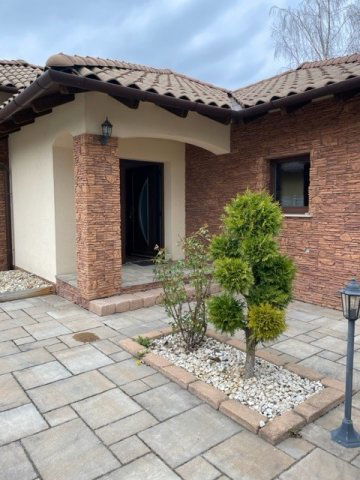 Eladó családi ház, Mosonmagyaróváron 169.99 M Ft, 3+1 szobás