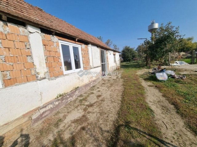 Eladó családi ház, Seregélyesen 23.6 M Ft, 2 szobás