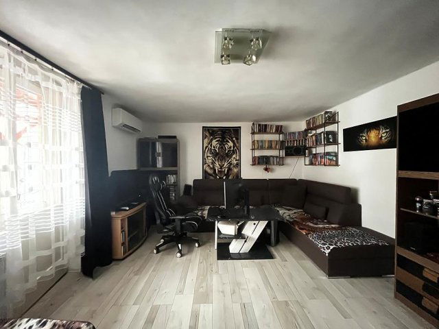 Eladó családi ház, Budapesten, III. kerületben 169.9 M Ft