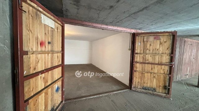 Eladó garázs, Budapesten, XIII. kerületben 12.9 M Ft
