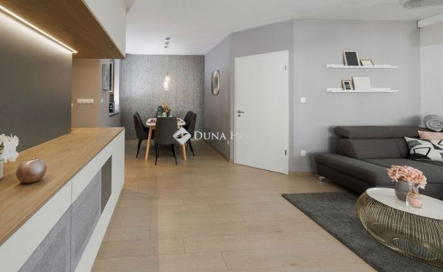 Eladó téglalakás, Budapesten, XIII. kerületben 159.9 M Ft