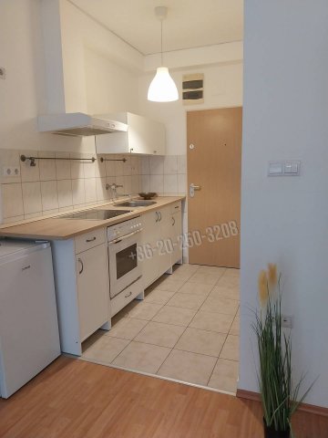 Kiadó téglalakás, albérlet, Tatabányán 170 E Ft / hó